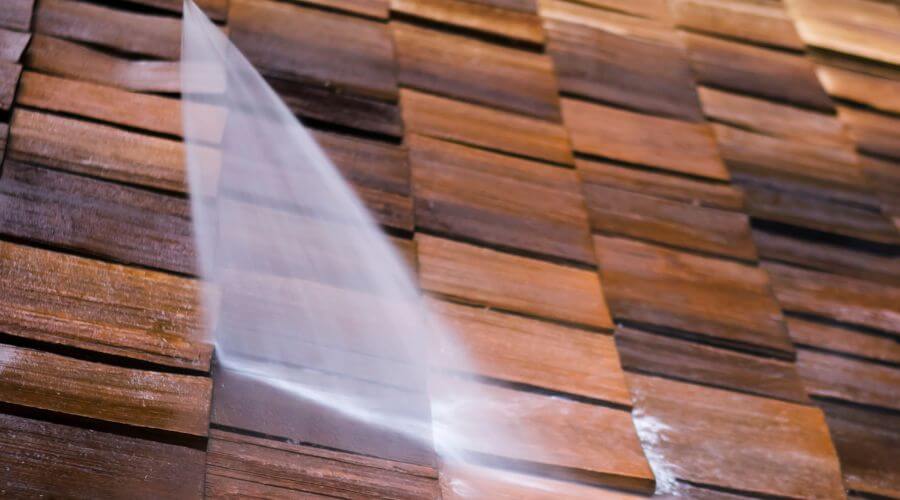 Expert flood damage restoration services in Fowlerton, IN